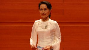 Aung San Suu Kyi peace talks