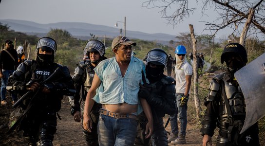 Colombia eviction police photo