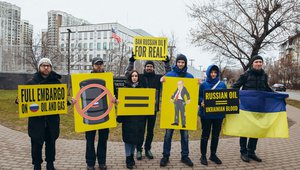 Ukrainian activists at the US Embassy in Kyiv - min2.jpg