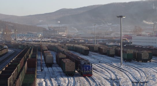trains with full of timber in Suifenhe.jpg